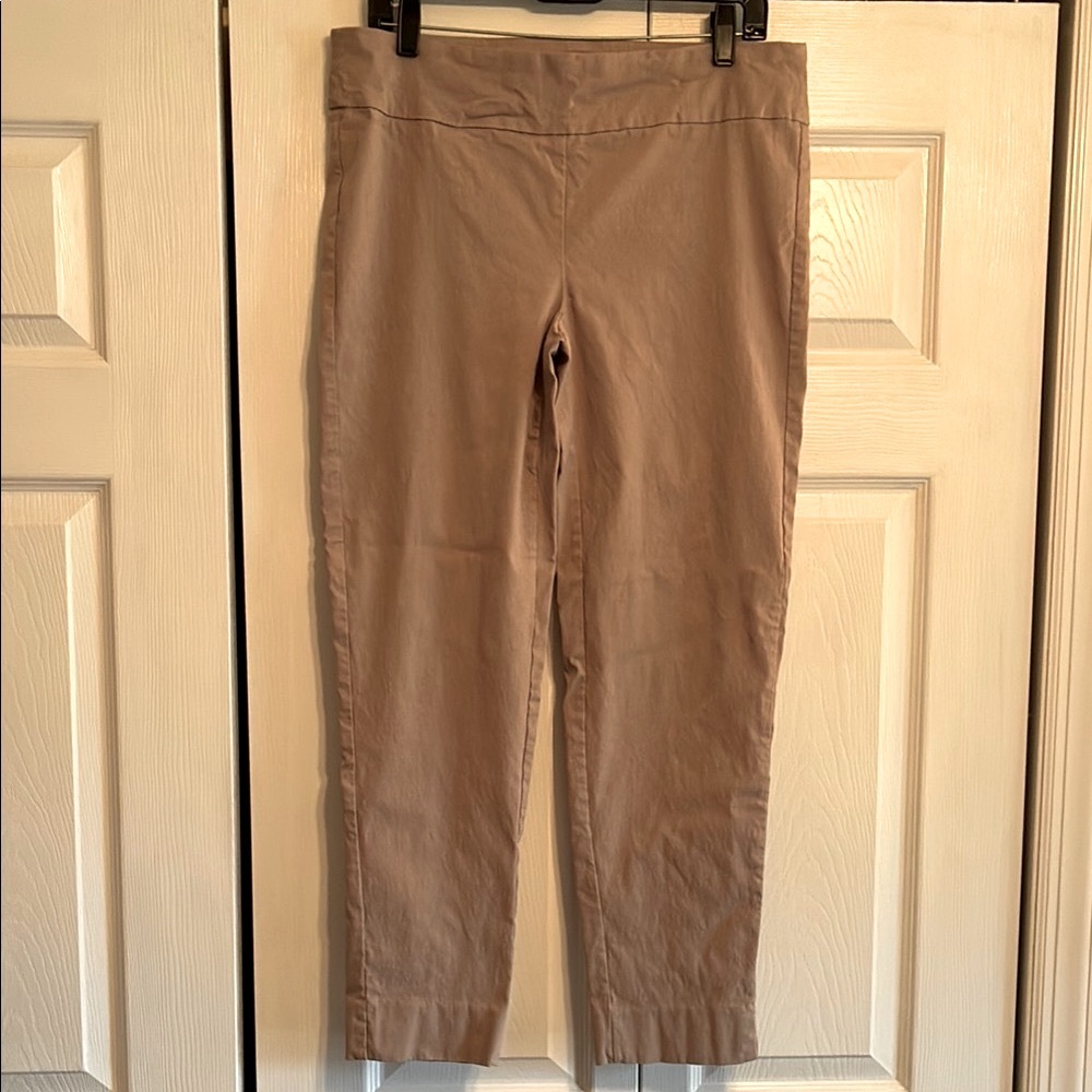 Larry Levine Tan Women's Pants